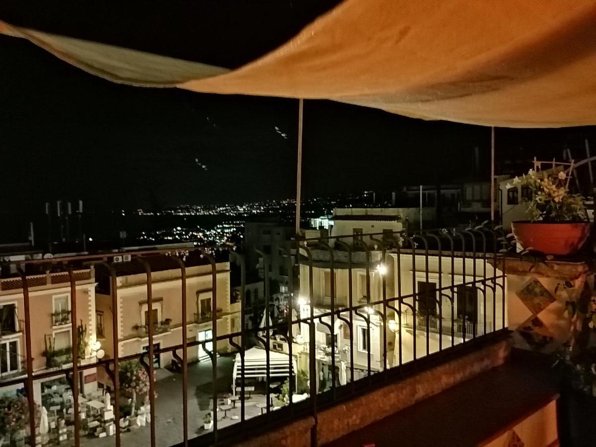 Aly Art Apartment Taormina Duomo, Gulf & Etna View Экстерьер фото